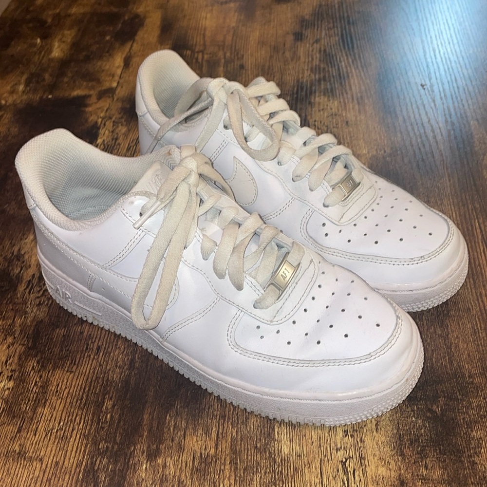 Worn condition size 8 Air Force 1s